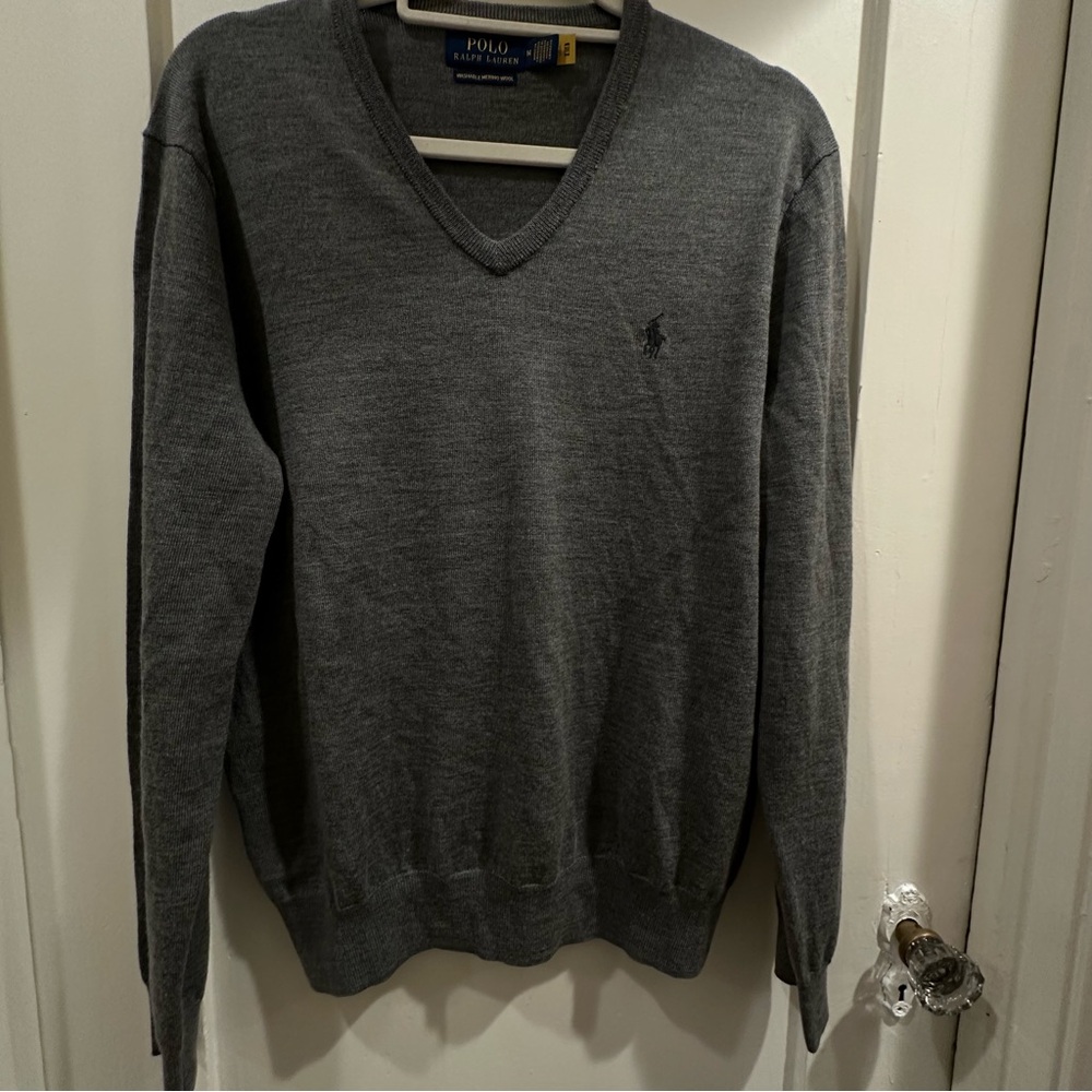 Ralph Lauren Men's Charcoal Gray V-Neck Sweater Merino Wool